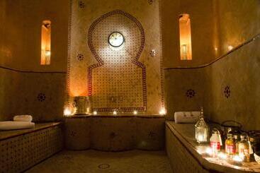 تختخواب و صبحانه Le Temple Des Arts