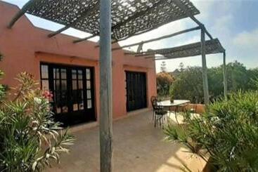 تختخواب و صبحانه Maison Marocaine Agadir