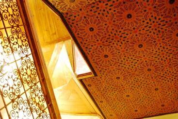 تختخواب و صبحانه Riad Benchekroun
