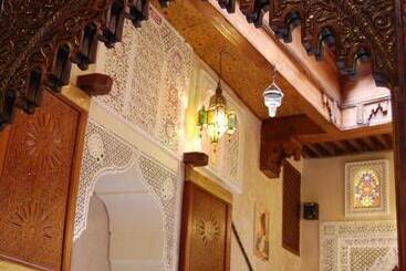 تختخواب و صبحانه Riad Benchekroun