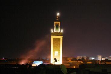 تختخواب و صبحانه Riad Benchekroun