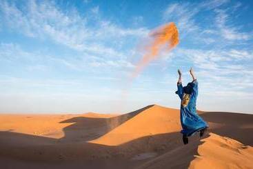 تختخواب و صبحانه Riad De Reve