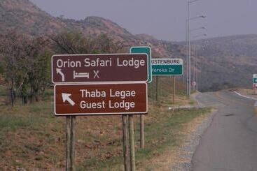 تختخواب و صبحانه Thaba Legae Guest Lodge