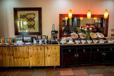 تختخواب و صبحانه Thaba Legae Guest Lodge