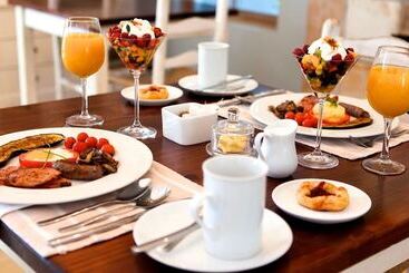 تختخواب و صبحانه Villa Blu Guesthouse
