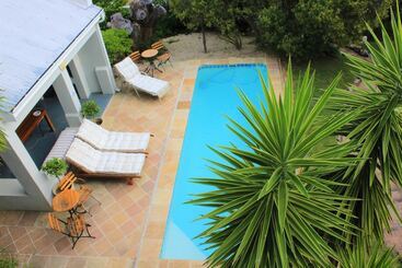 تختخواب و صبحانه Villa Blu Guesthouse