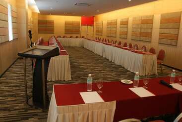 Ritz Garden Hotel Manjung