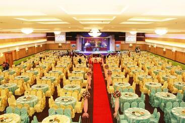Ritz Garden Hotel Manjung