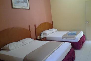 مُتل Spot On 89964 Padua Inn