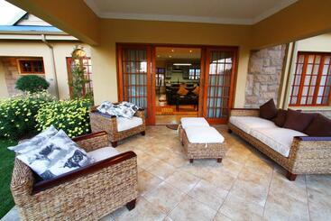 The Rose Cottage B&b