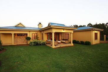 The Rose Cottage B&b
