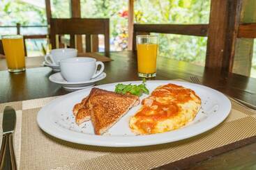 هتل Hidden Paradise Lodge