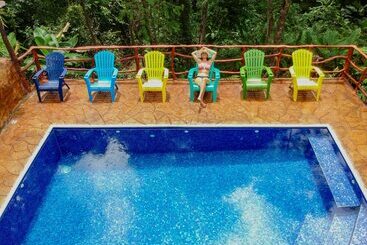 هتل Hidden Paradise Lodge