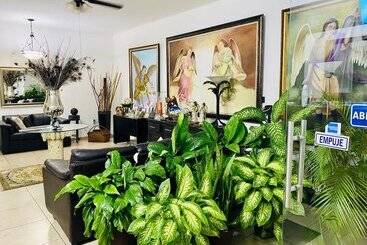 هتل El Rincon De Los Angeles