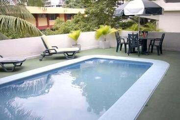 هتل Suites Jazmin Acapulco