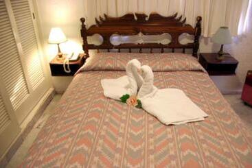 هتل Suites Jazmin Acapulco