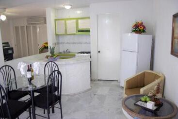 هتل Suites Jazmin Acapulco
