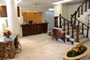 هتل Suites Jazmin Acapulco
