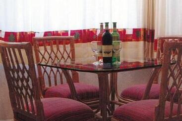 هتل Suites Jazmin Acapulco