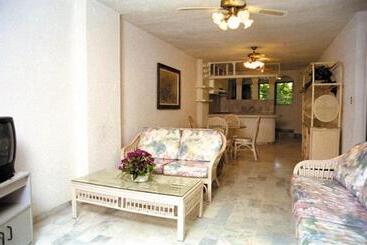 هتل Suites Jazmin Acapulco