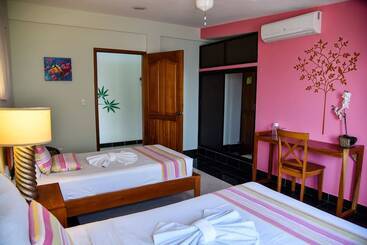 هاستل Akumal