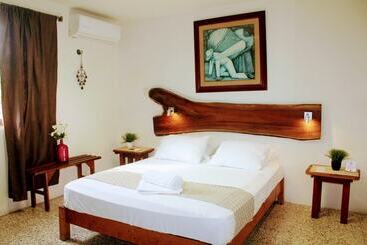 هاستل Hostal & Suites Pata De Perro