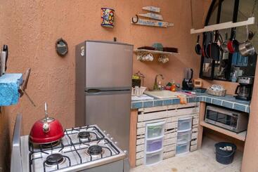 تختخواب و صبحانه Casa Kootenay Waterfront Bnb