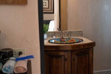 تختخواب و صبحانه Casa Kootenay Waterfront Bnb