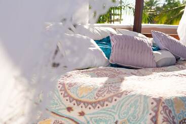 تختخواب و صبحانه Casa Kootenay Waterfront Bnb
