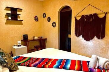 تختخواب و صبحانه Pacha Tulum