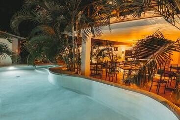 تختخواب و صبحانه Pacha Tulum