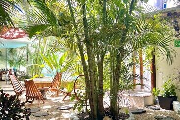 تختخواب و صبحانه Pacha Tulum