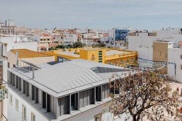 Hostel Conii & Suites Algarve