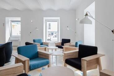 Hostel Conii & Suites Algarve
