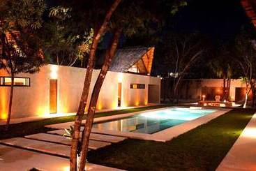 هتل Aqua Viva Tulum