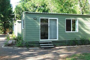 هتل Big4 Howard Springs Holiday Park