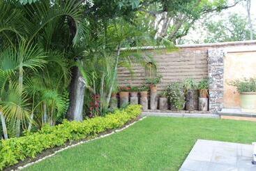 هتل Boutique La Granja