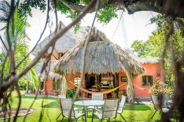 هتل Casa Villa Magnolia