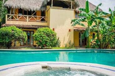 هتل Casa Villa Magnolia