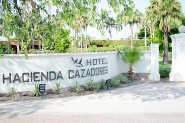 هتل Hacienda Cazadores