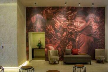هتل Mansur Business & Leisure