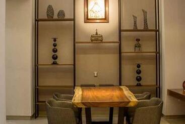 هتل Mansur Business & Leisure