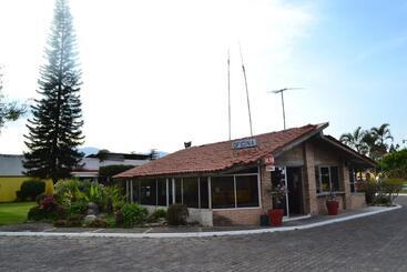 هتل Paraiso