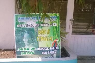 هتل Playa Azul