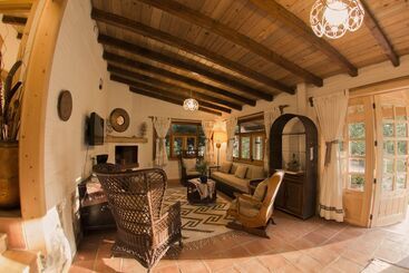 هتل Rancho San Cayetano