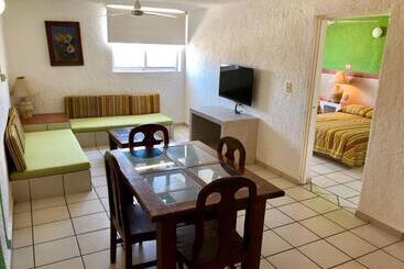 هتل Suites Santa Barbara