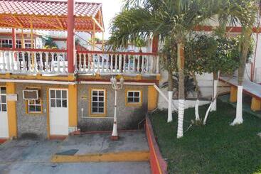 هتل Y Bungalows Monteverde