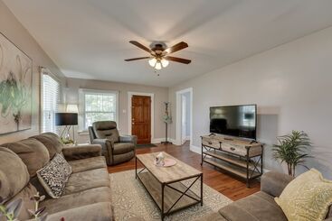 Dog Friendly Springfield Home < 1 Mi To Msu!