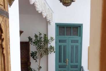 پانسیون Ryad Dar Al Maknassia