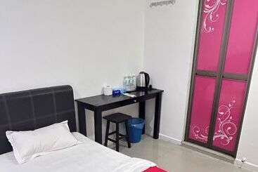 Bear Hotel At Nilai